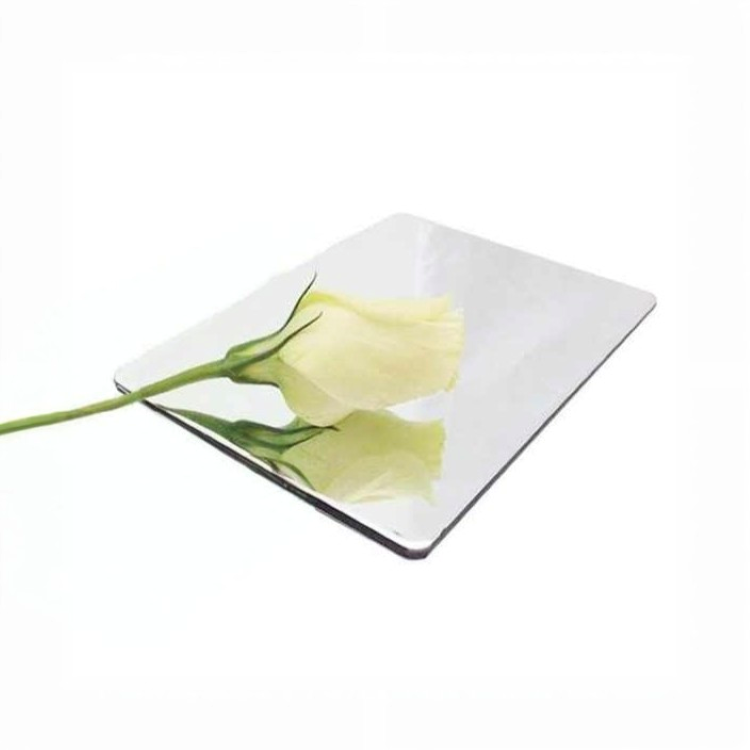 シルバーミラーアルミニウム複合パネルがプロジェクトに最適な理由